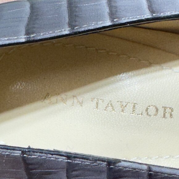 ANN TAYLOR Heels Gray Croc Embossed Leather Womens Size 9M  Shoes - Picture 8 of 11